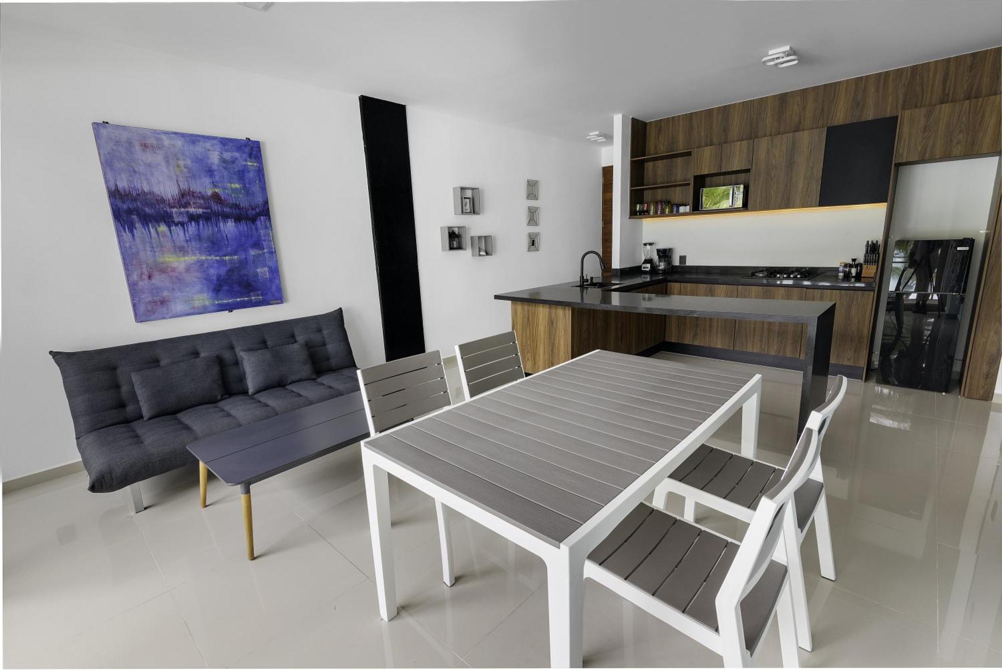 Angelina 28 Beachfront And Family Apartments - Modern And Relaxing Long Stays - 20 Min From Cancun Airport Puerto Morelos Exterior photo