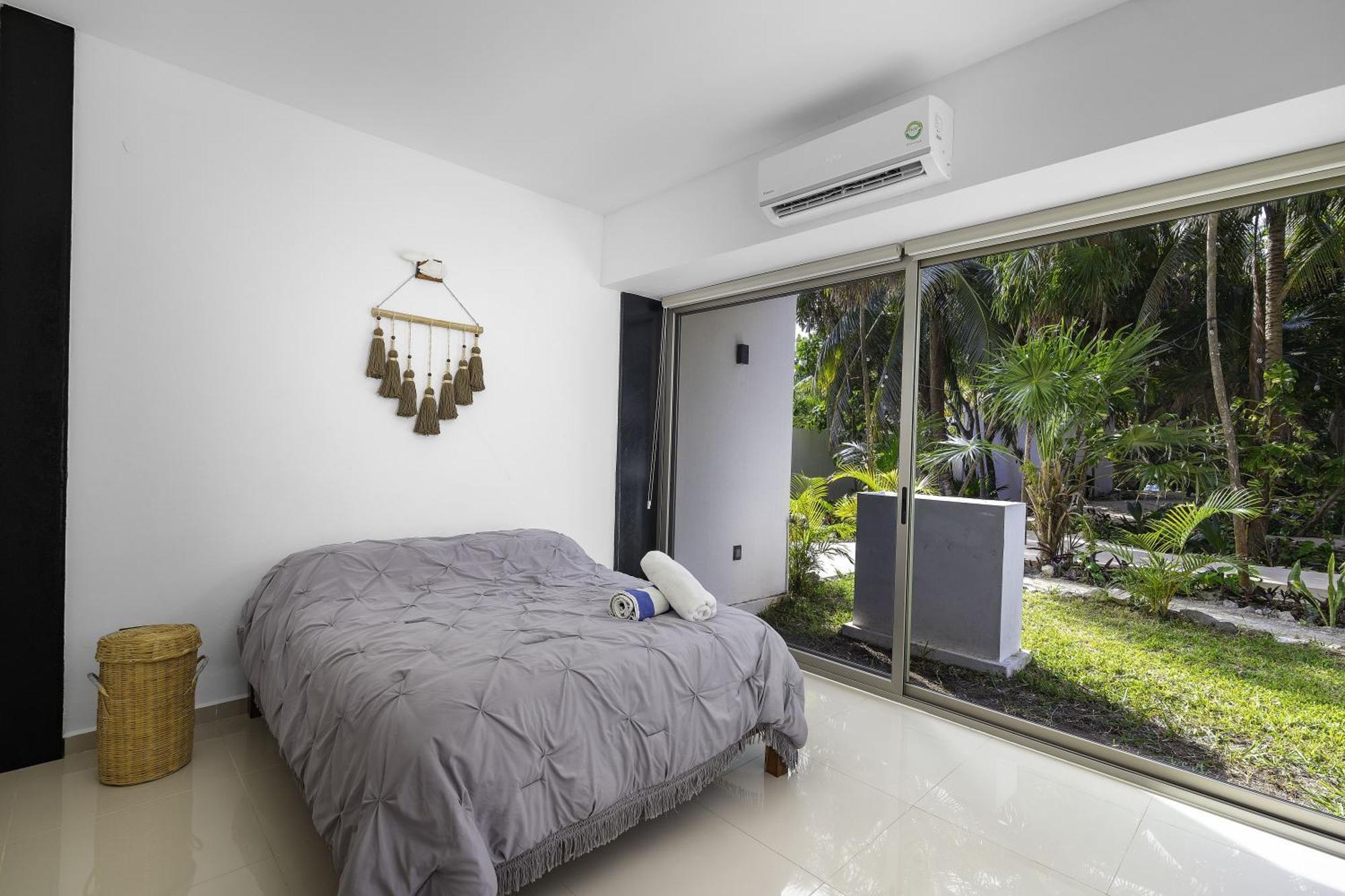 Angelina 28 Beachfront And Family Apartments - Modern And Relaxing Long Stays - 20 Min From Cancun Airport Puerto Morelos Exterior photo