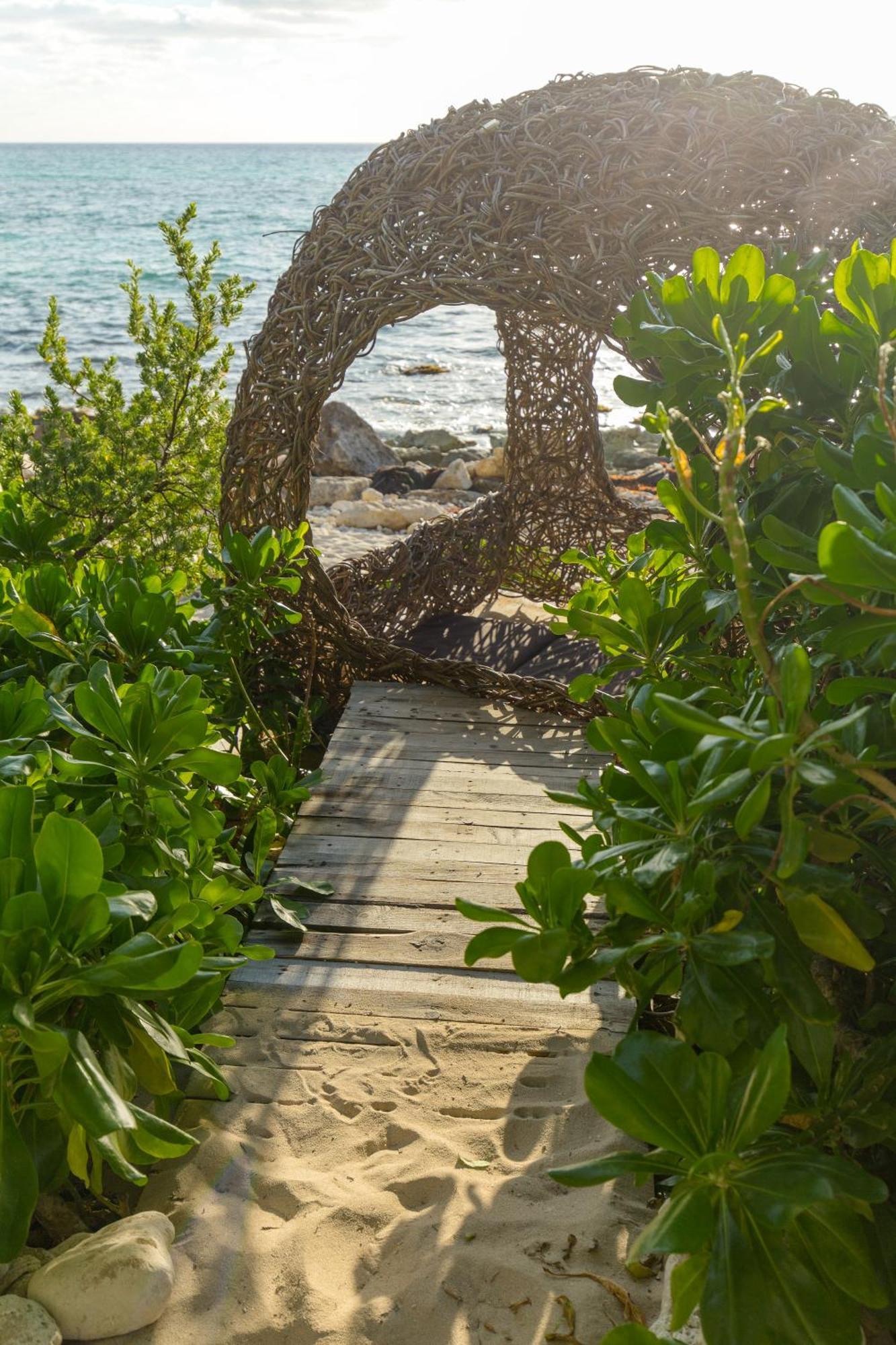 Angelina 28 Beachfront And Family Apartments - Modern And Relaxing Long Stays - 20 Min From Cancun Airport Puerto Morelos Exterior photo